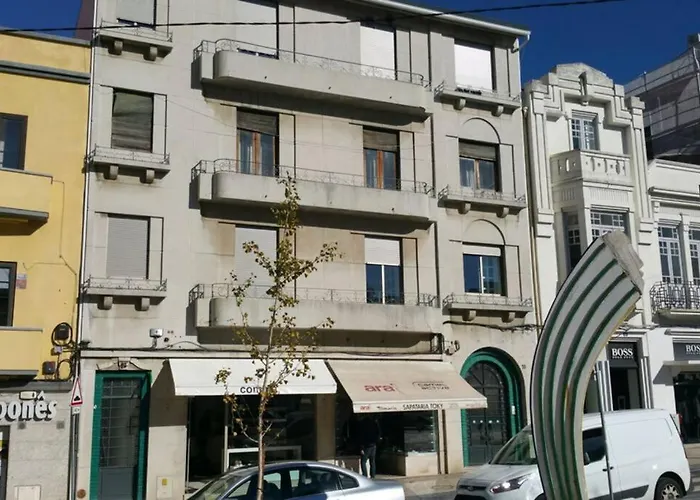 Dos Cagareus Ii Apartment